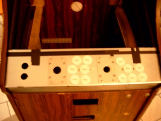 Joystickmask and paper buttons on the panel